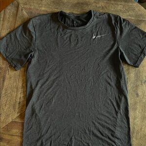 Nike Men's Charcoal Gray Tee Dr-Fit Medium